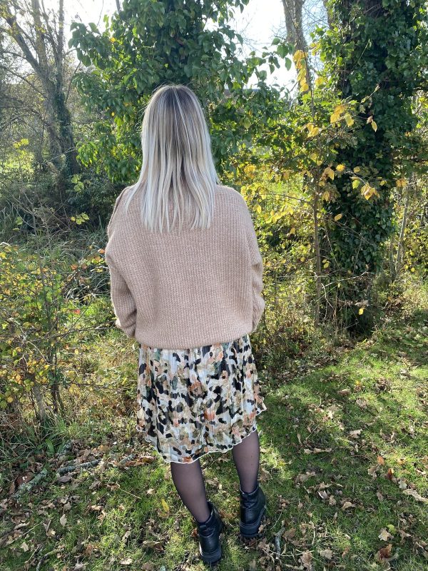 Robe Ela beige et pull justine