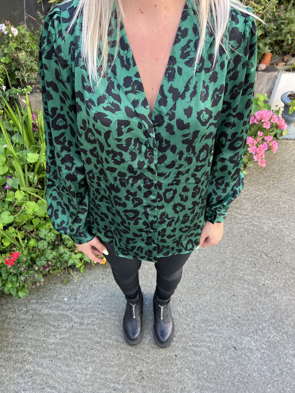 melodie4 Chemise léopard verte "Mélodie"