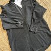 Blouse noire "pailletée"