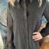 Chemise noir coeur en plumetis