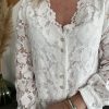 chemise blanche à dentelle
