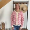 gilet à rayures rose et écru de face