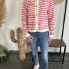 Gilet à rayures en maille rose