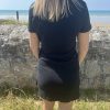 Robe courte noire cintrée