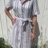 Robe chemise à rayures