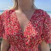Robe fleurie rouge