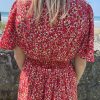 Robe fleurie rouge
