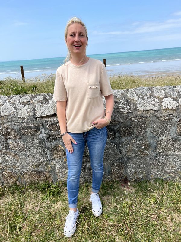 T-shirt beige manches courtes