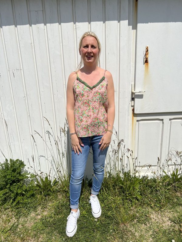 Top vert fleuri