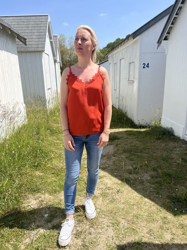 Top dentelle orange