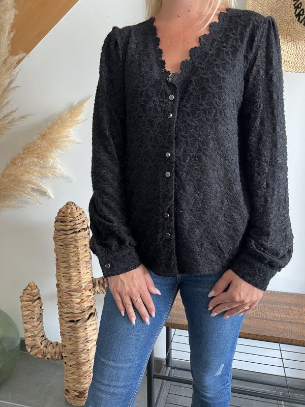 blouse noire coupe droite