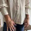 Chemise beige clair