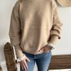 pull beige