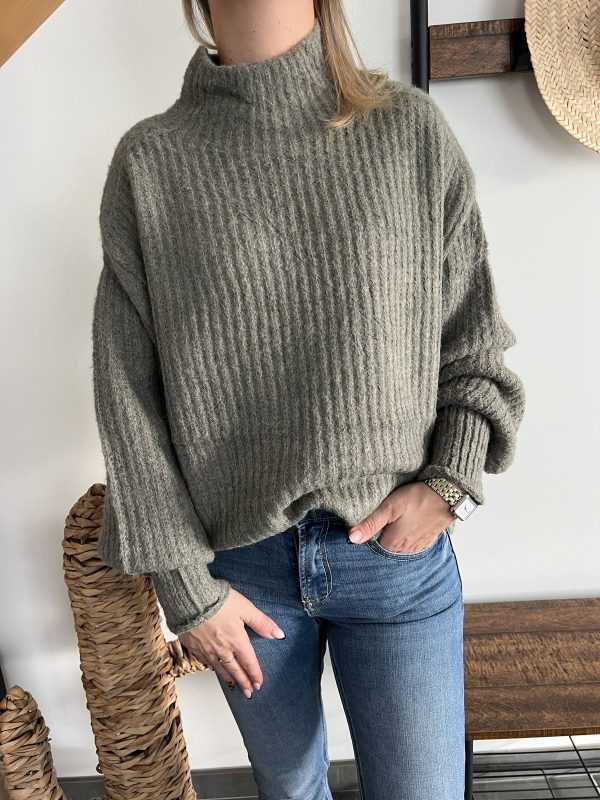 pull kaki maille