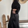 robe noir ouverte