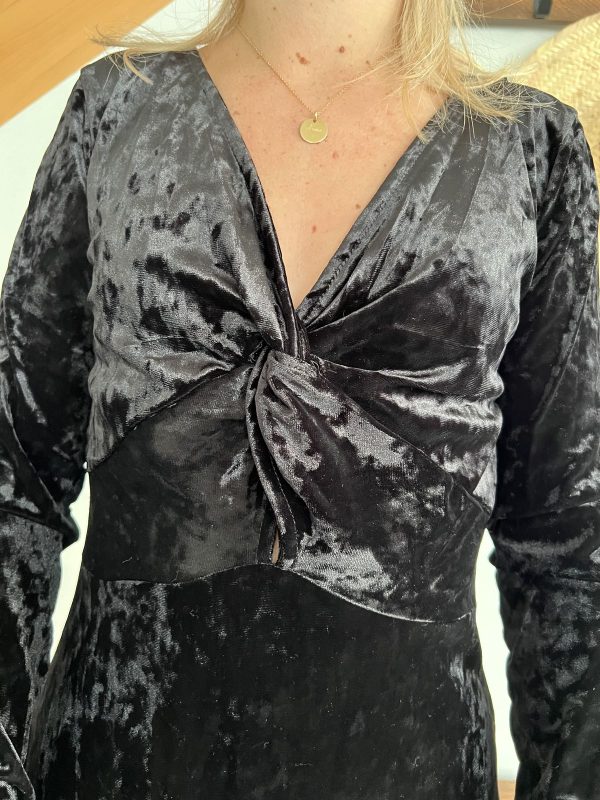 Robe en velours noir