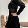 Robe en velours noir