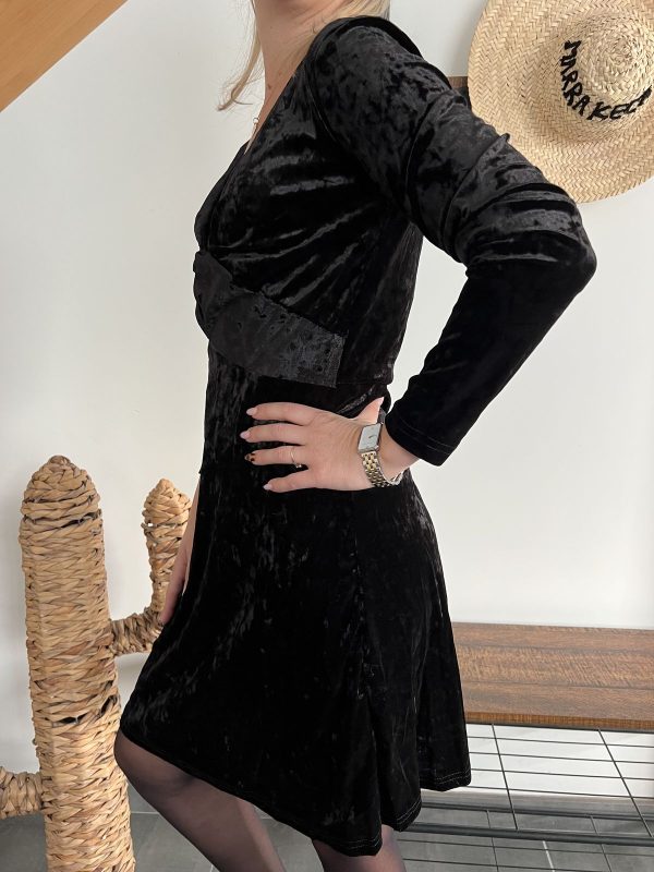 Robe en velours noir