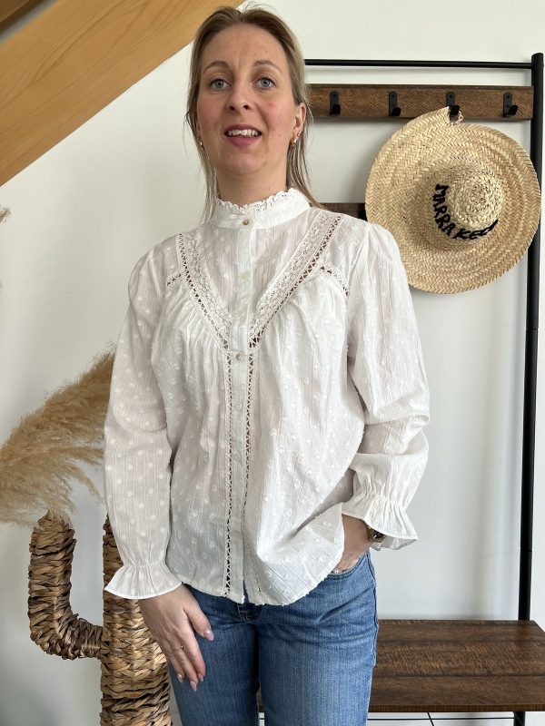 blouse blanche
