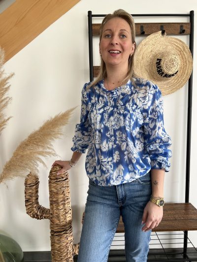 blouse bleu et blanche