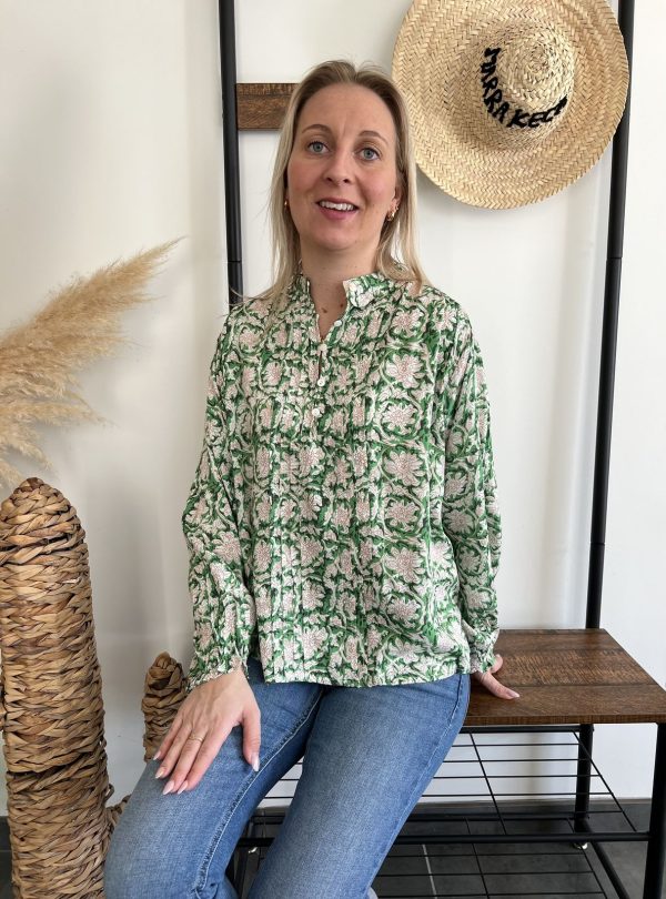 Blouse verte à imprimé floral