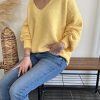 Pull jaune