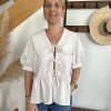 Blouse col claudine beige