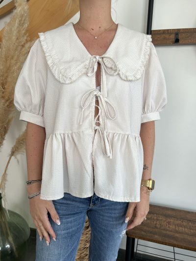 blouse beige col claudine blouse beige col claudine