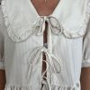 Blouse col claudine beige