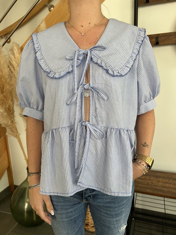 blouse bleu col claudine