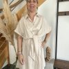 Robe en lin beige