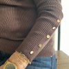 Pull maille côtelée marron