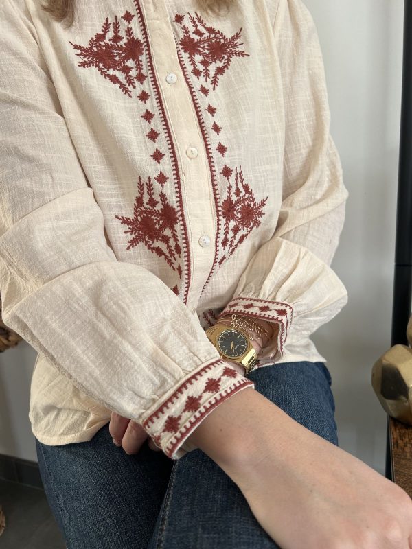 Blouse beige et terracotta