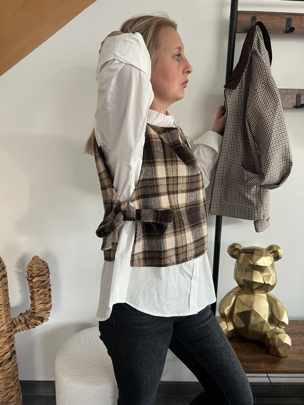 pull sans manches kaki