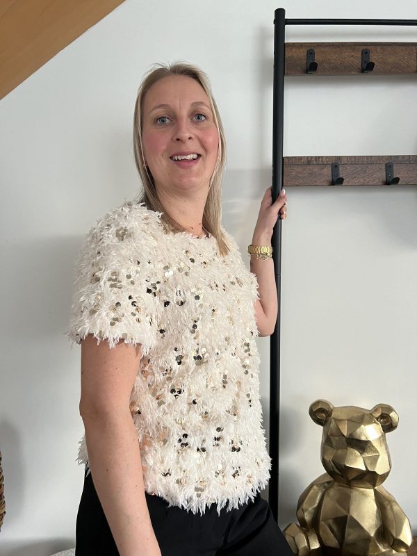 Top froufrou à sequins écru