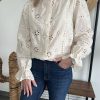 Chemise en broderie anglaise pour femme