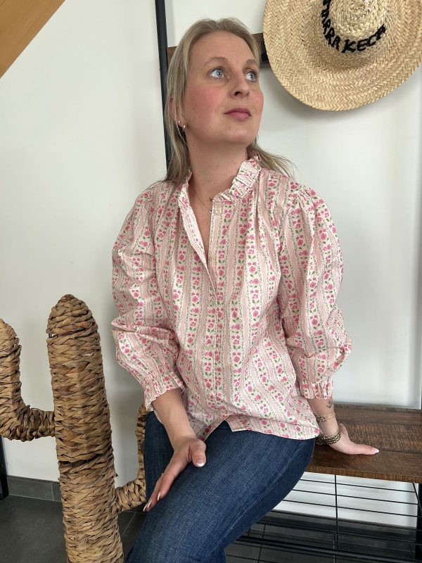 Blouse fleurie rose