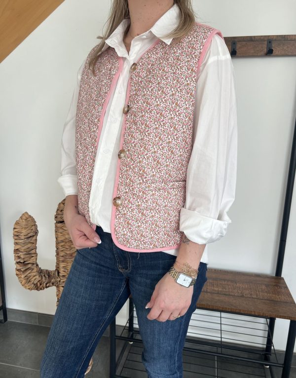 veste sans manches fleurie rose