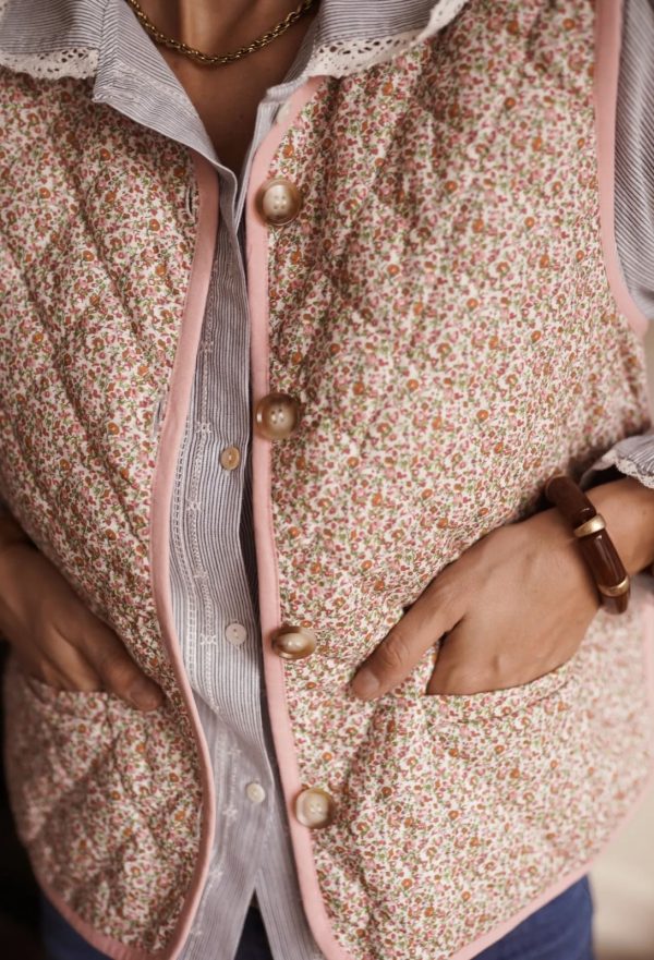 veste sans manches fleurie rose