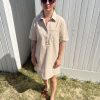 Robe à rayures beige