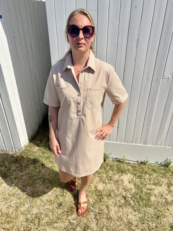 Robe à rayures beige