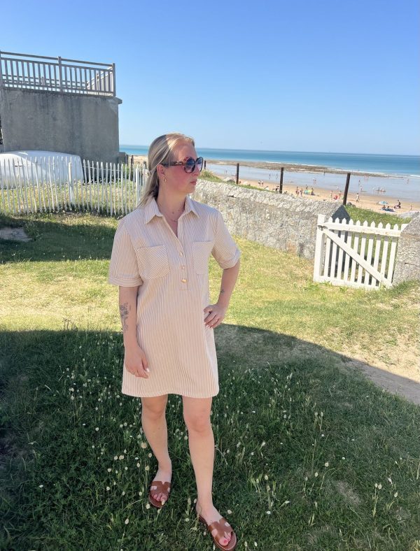 Robe à rayures beige